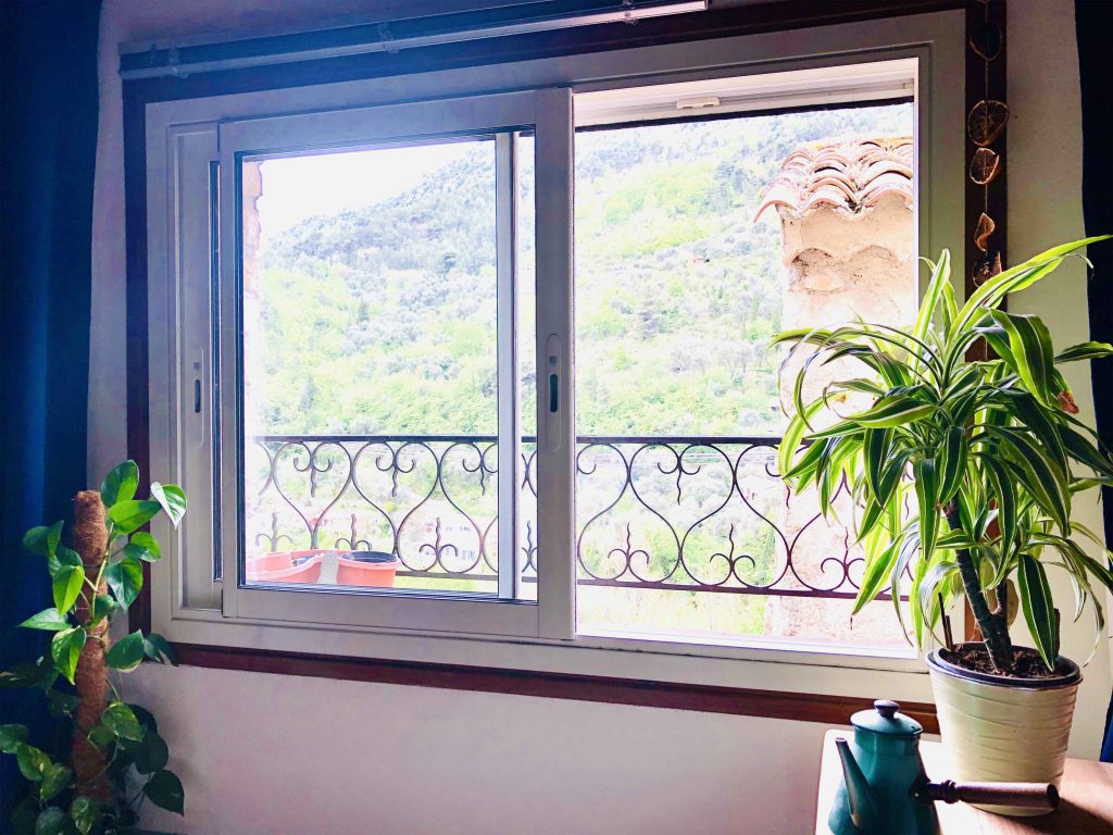 perturbateurs endocriniens à l'intérieur de la maison